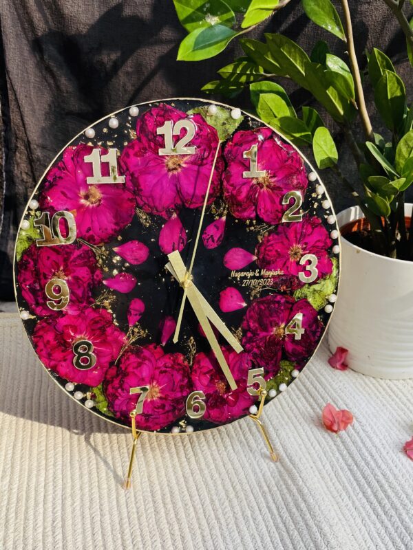 handcrafted resin wall hangings – elegant & artistic home décor