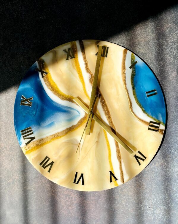 handcrafted resin wall hangings – elegant & artistic home décor
